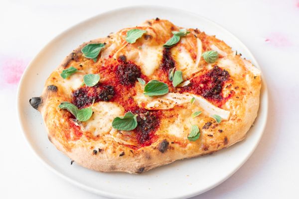 Pizza with fennel and 'nduja