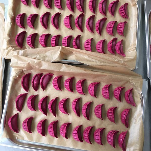 Pinch gekleurde dumplings Amsterdam