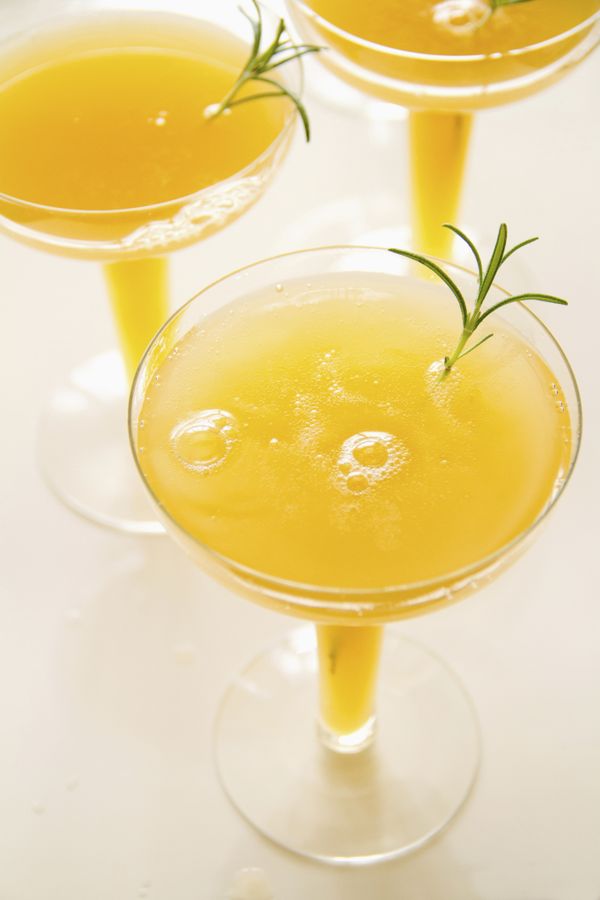 Bellini cocktail recept