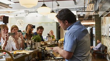 Jamie Oliver over Parmezaanse kaas