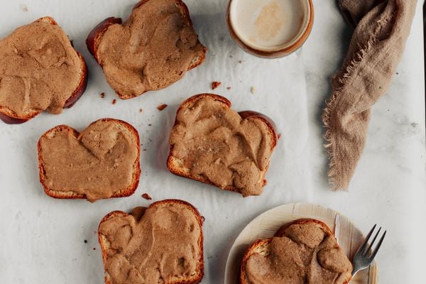 Makkelijke koffiebroodjes / koffiebuns / broodjes met koffiekorst / rotiboy