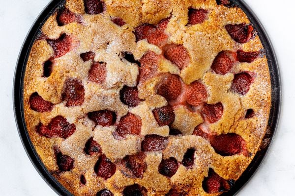 Simpele aardbeiencake recept
