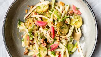 Zoetzure salade met augurk