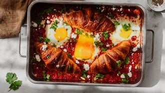 Croissantshakshuka uit de oven | shakshukakruidenmix