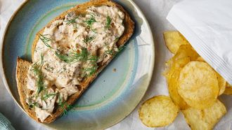 Foto van zelfgemaakte kipsalade