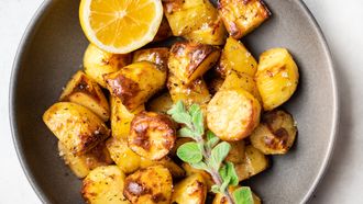 Griekse citroenaardappeltjes