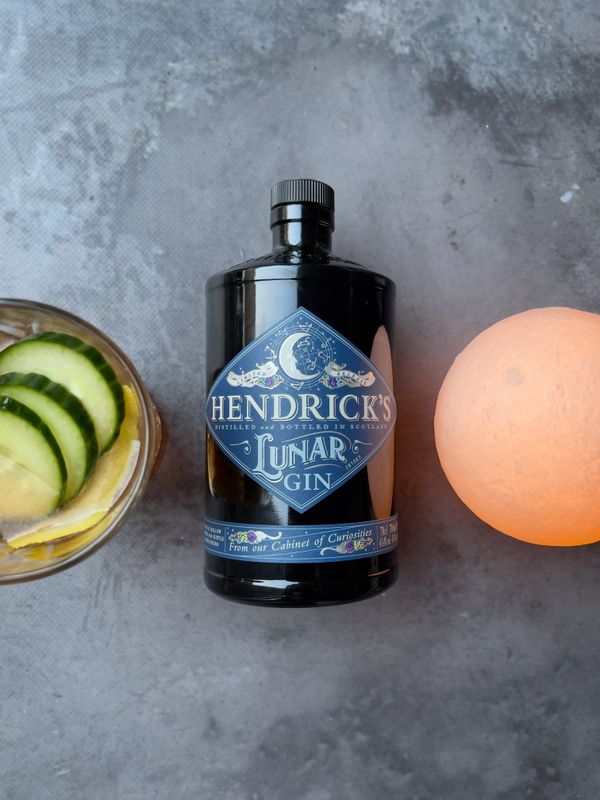 Lunar Gin Hendrick's cocktail