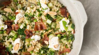 salade van parelcouscous met bacon