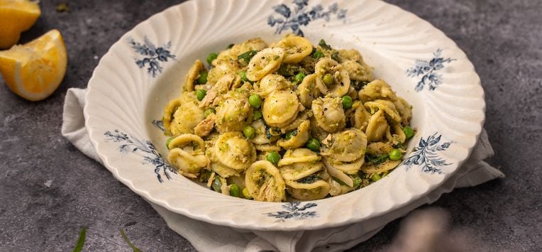 Lente pasta orecchiette tonijn