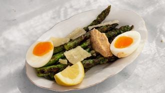 Gegrilde groene asperges | groene asperges grillen