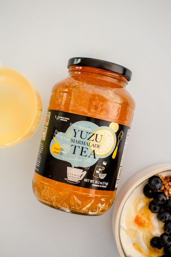 Yuzu marmalade met thee en yoghurt