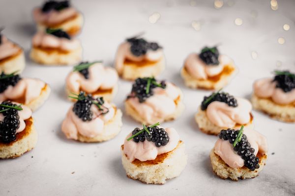 Briocherondjes met kaviaar