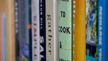 favoriete kookboeken culy redactie stock unsplash