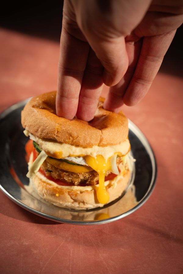 sabich burger