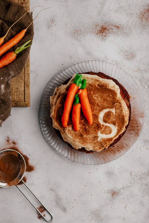 Sinterklaastaart / Worteltaart met amandelspijs