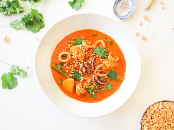 Thai red curry with squid