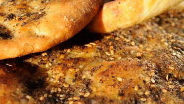 Manoushe: Libanees brood met za'atar
