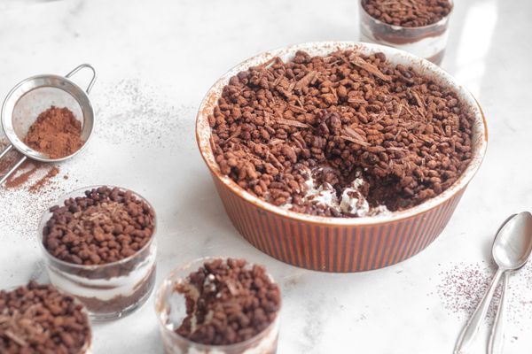 No-bake chocoladedessert | Ahmad Alzamel cake | lazy cat cake